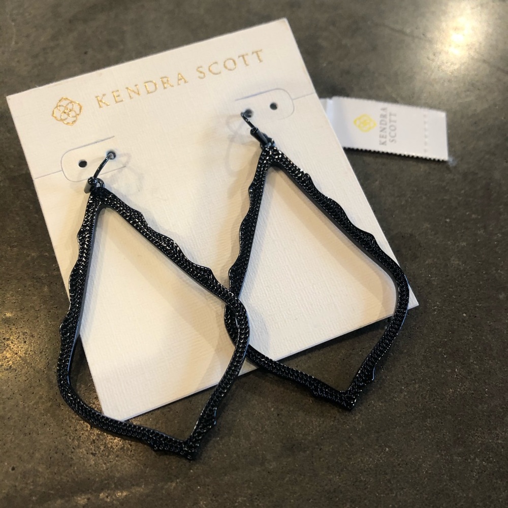 Kendra Scott earring Dark Navy
